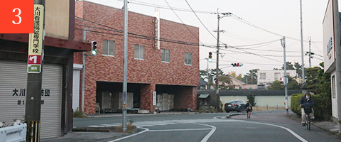 車で柳川方面よりお越しの参拝者様　道順3