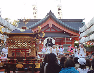 風浪宮大祭の様子